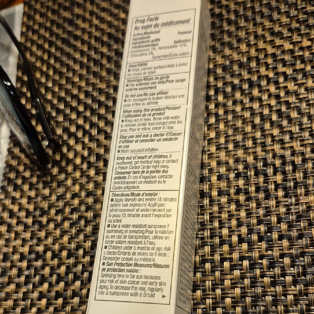 Beauticontrol Re:Generation Skincare Serum - White - Picture 3 of 4